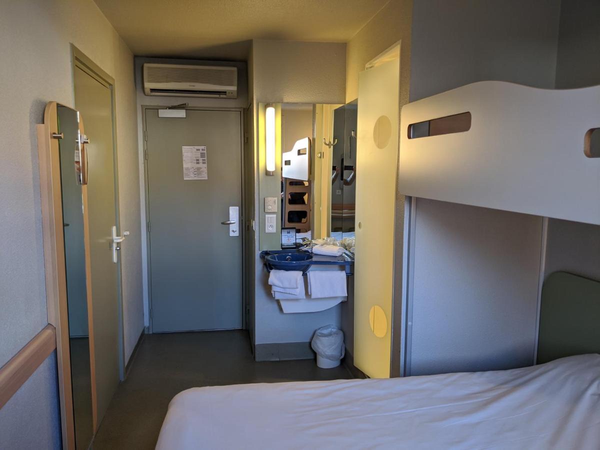 Ibis Budget Saint-Omer Centre Saint-Omer (Pas-de-Calais) Exterior foto